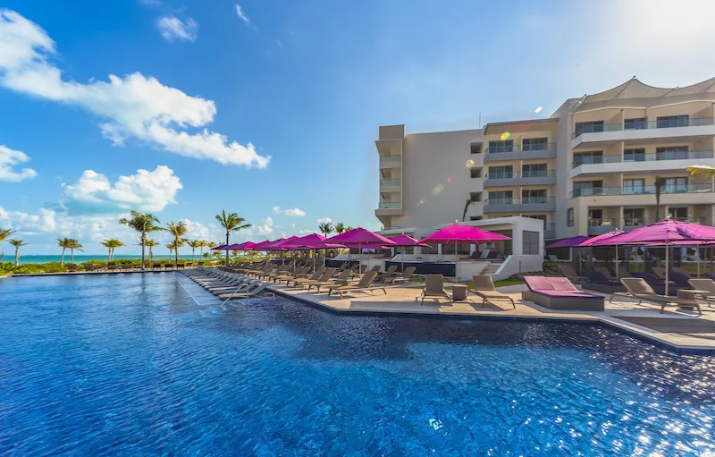 A Closer Look at the Resorts Most Often Searched Alongside Costco Travel